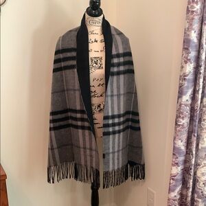 Pretty Persuasions Elegant Plaid Wrap (Gray & Black)